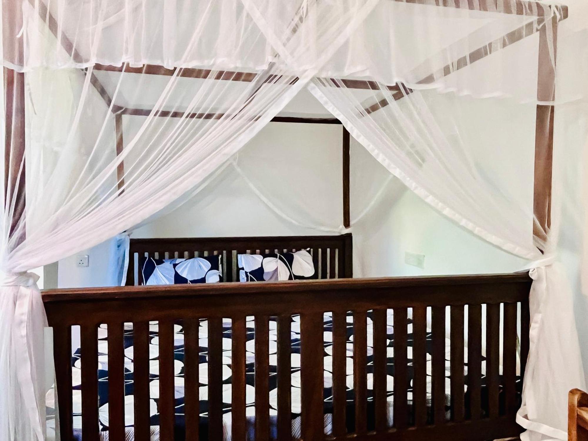 Wasana Ocean View Villa Mirissa Buitenkant foto